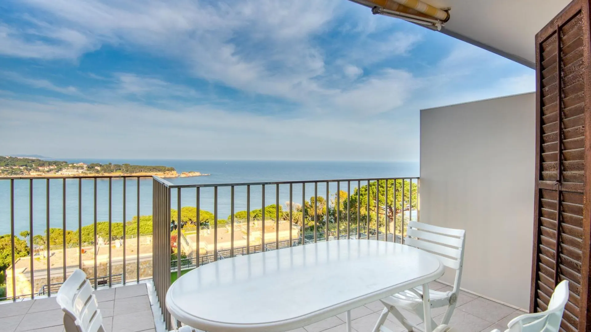 Eden Mar Apt 19 location