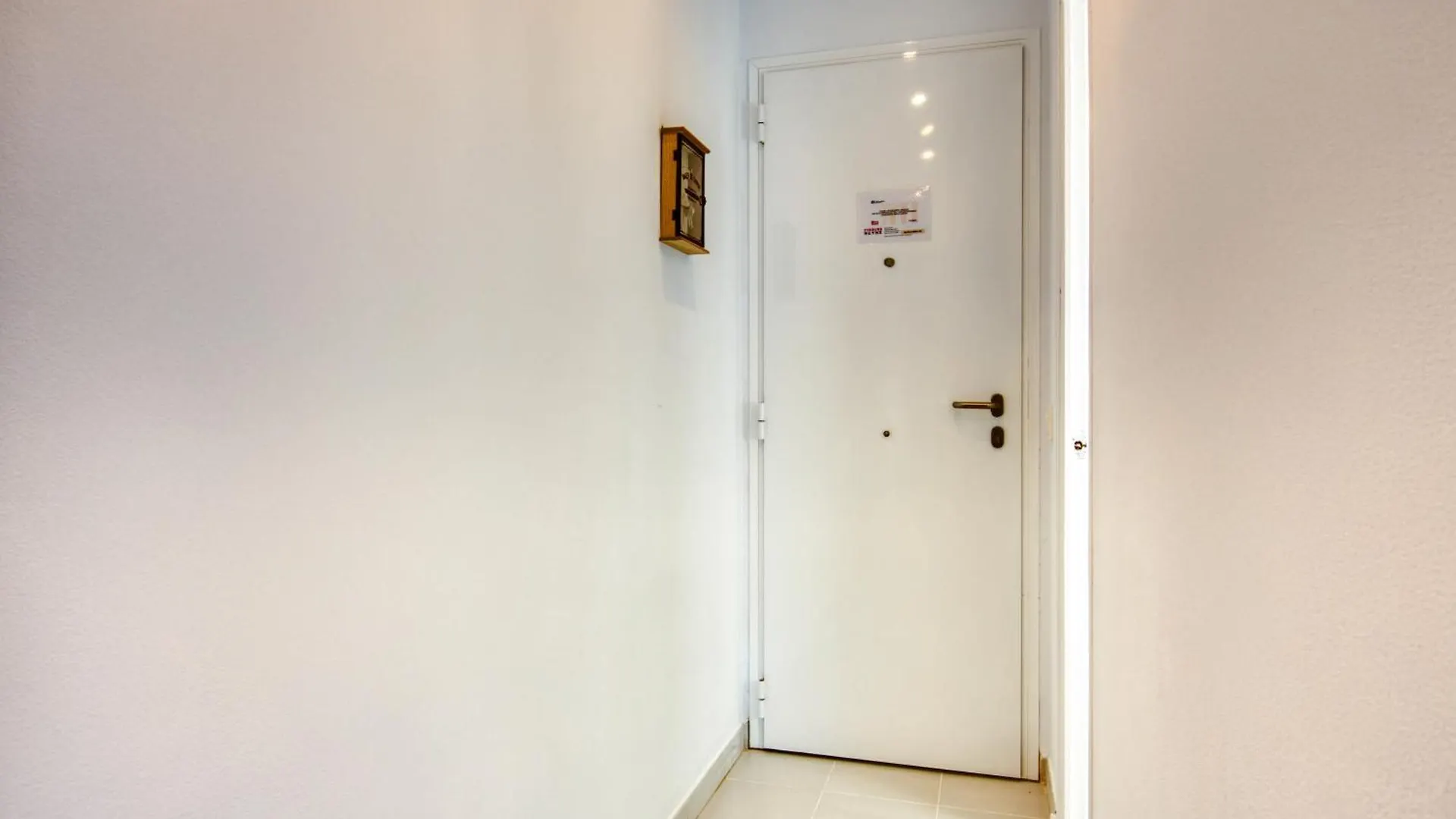 Eden Mar Apt 19 Sant Feliu de Guixols 0*,  Spain